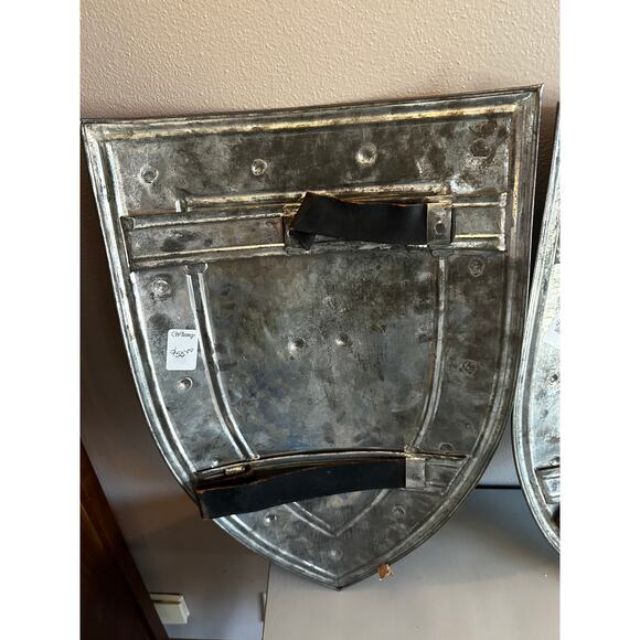 Two Decrative Metal Shields - Picture 5 of 6